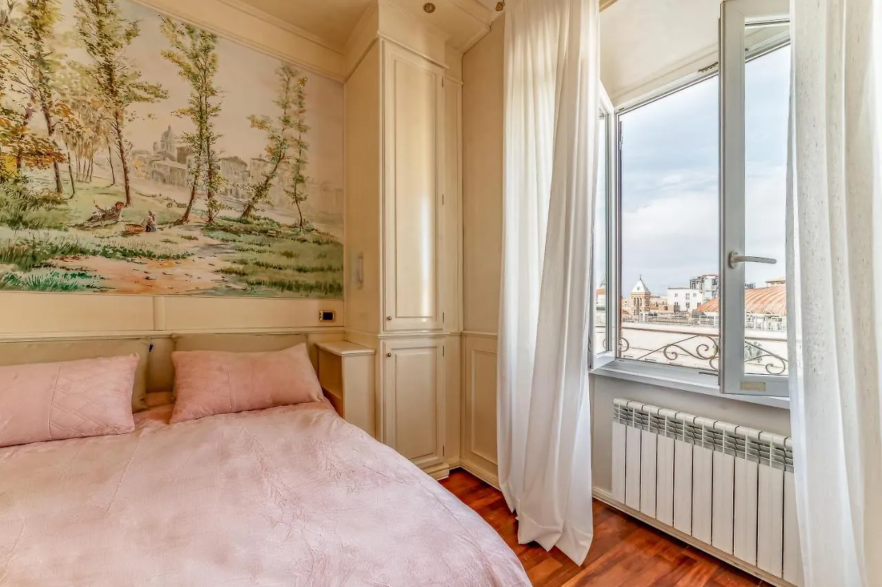 Downtown Luxury B&B - Termini Train Station Rome